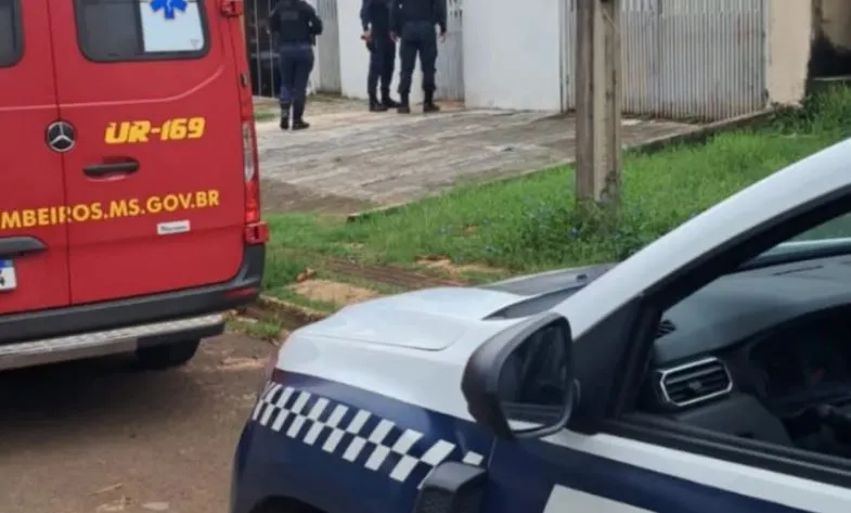 Mulher é agredida com golpes de machado na cabeça pelo companheiro em Campo Grande;
